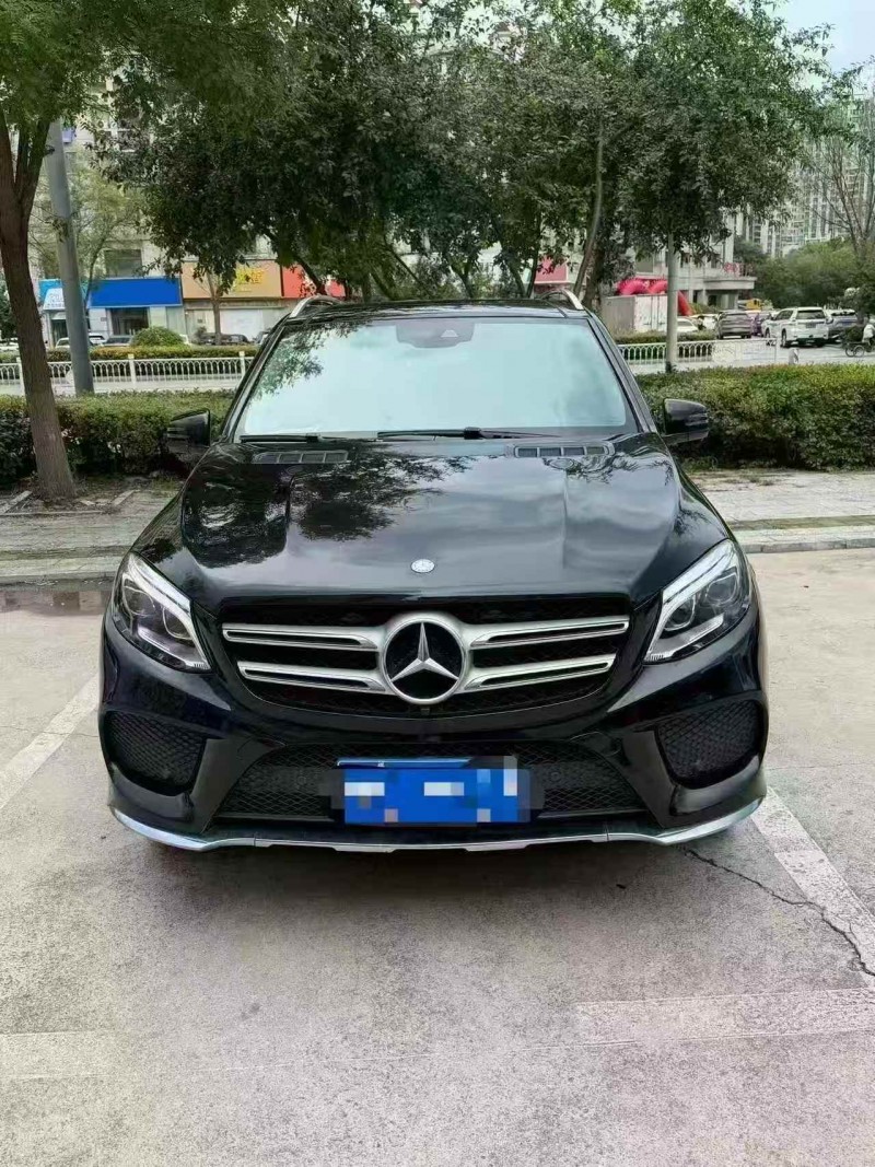 东营17年奔驰GLE1