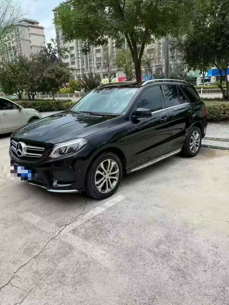 东营17年奔驰GLE3