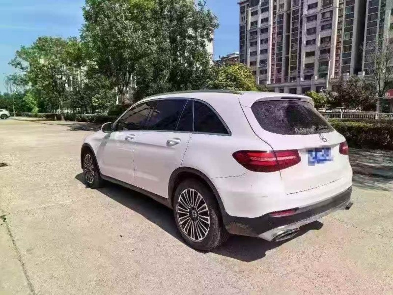 枣庄19年奔驰GLC5