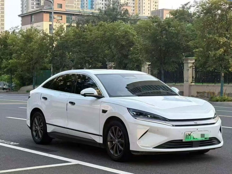 榆林25年比亚迪秦2