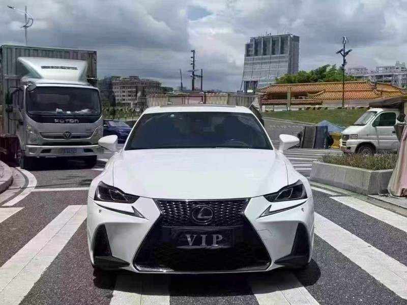 梧州19年雷克萨斯IS1