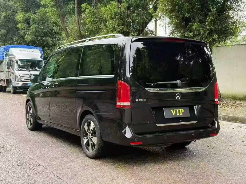 钦州21年奔驰V9