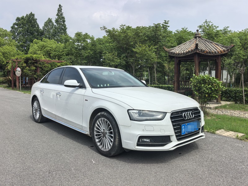 上海16年奥迪A4L6