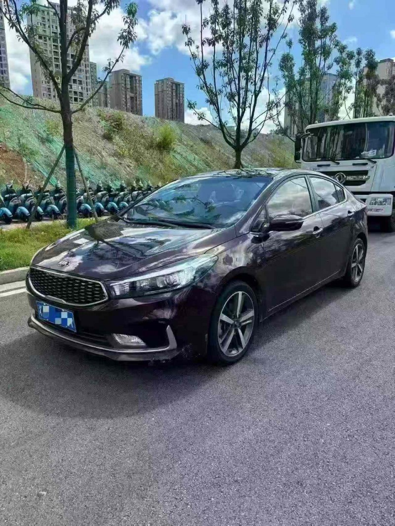 岳阳19年起亚K33