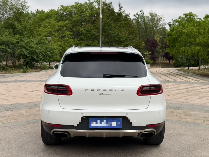 青岛15年保时捷Macan9