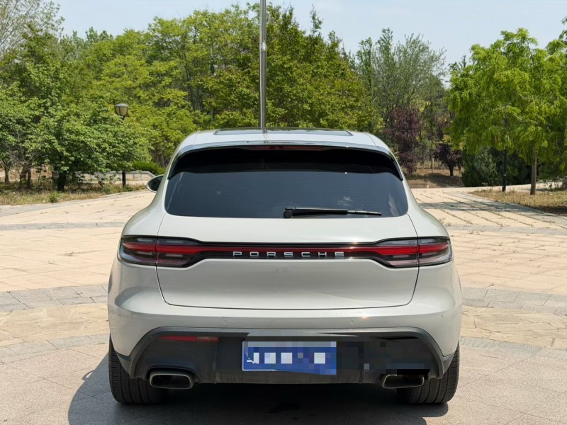 青岛22年保时捷Macan9