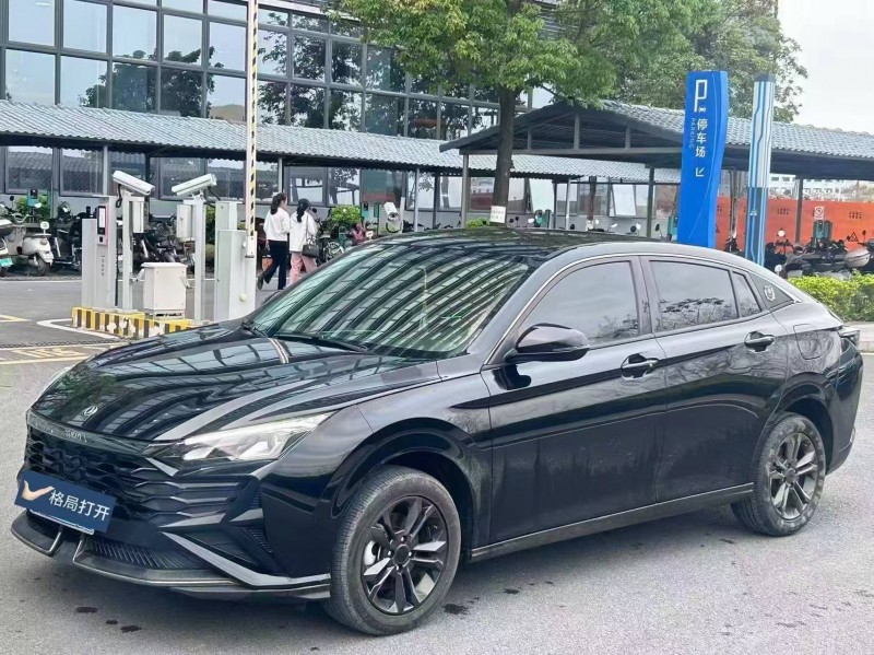 东莞25年东风奕炫5