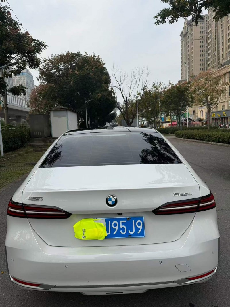 襄阳25年宝马5系5