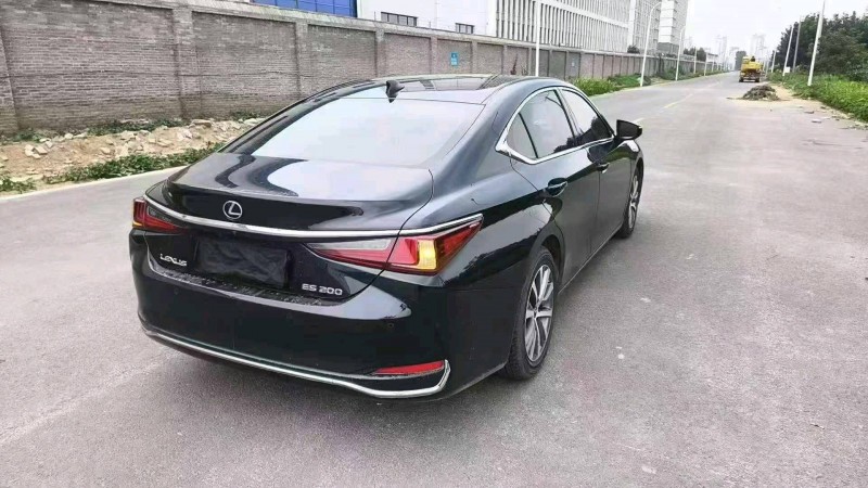 廊坊19年雷克萨斯ES7