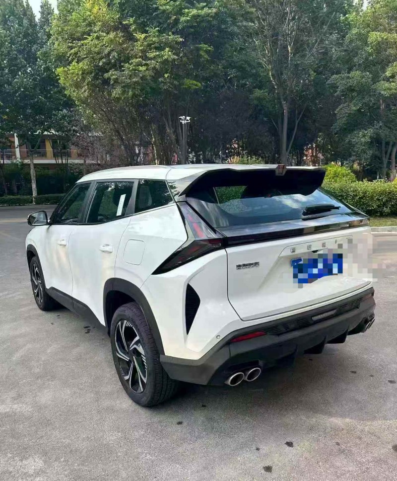 潍坊23年吉利博越8
