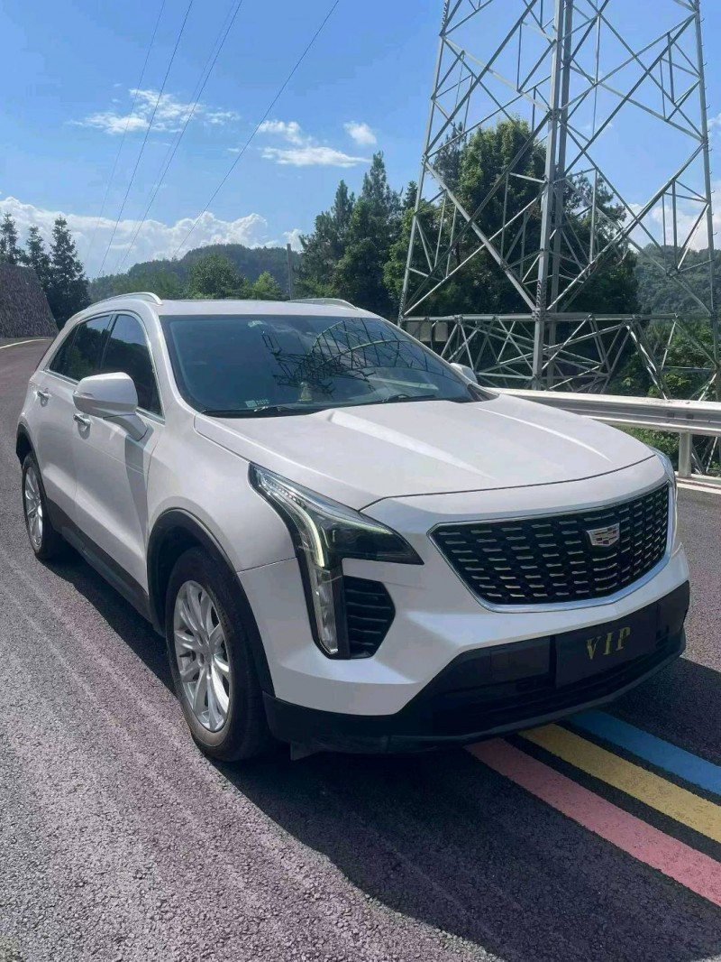 恩施22年凯迪拉克XT42
