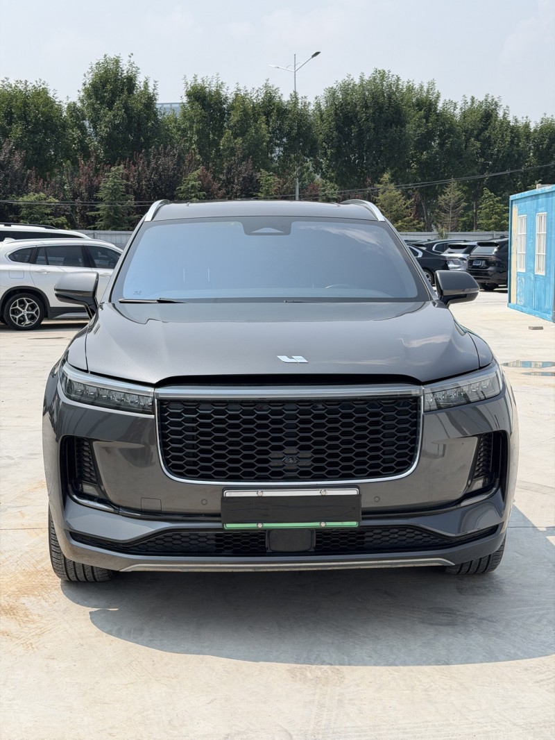 新乡22年理想理想ONE1