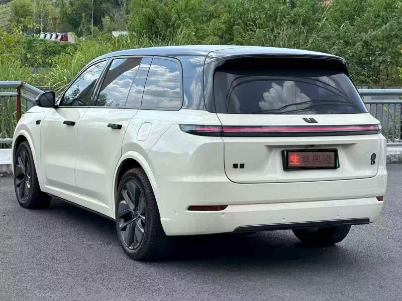重庆24年理想L97
