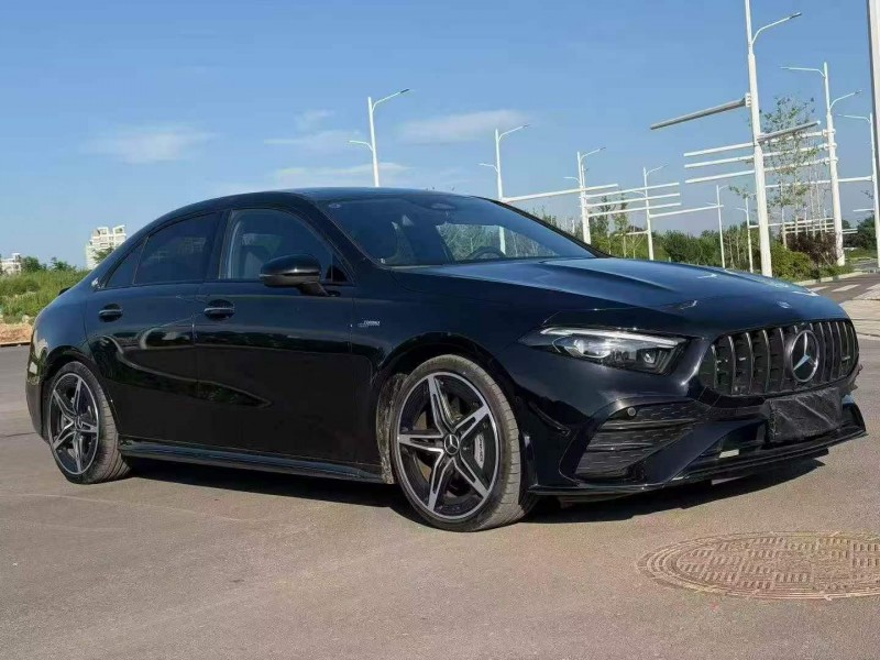 邯郸26年奔驰AMG3