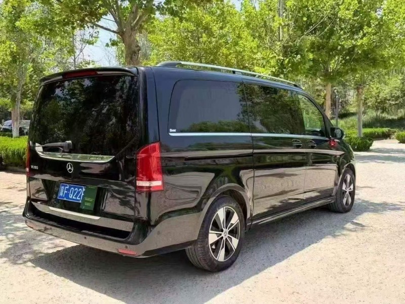 枣庄21年奔驰V8