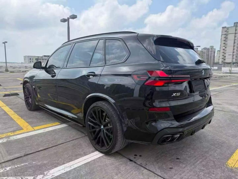 常州26年宝马X57
