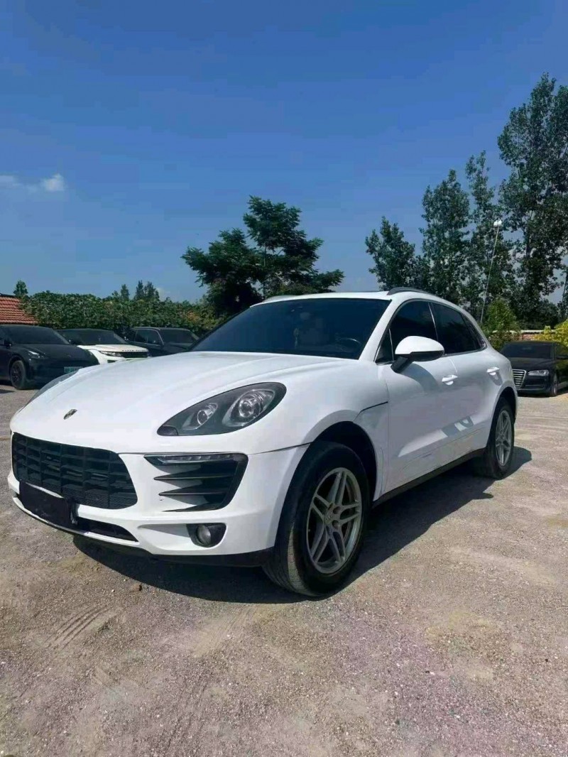 东营18年保时捷Macan3