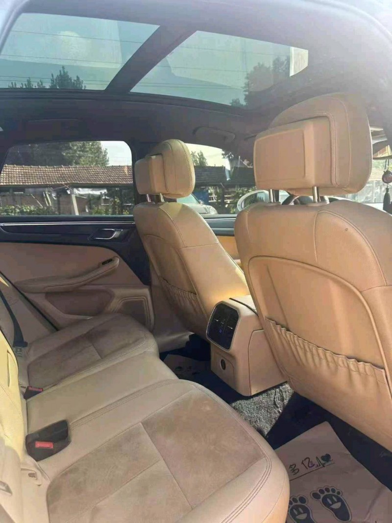 东营18年保时捷Macan9