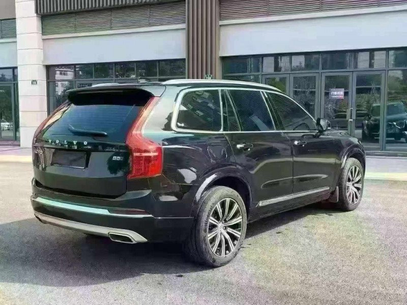 重庆20年沃尔沃XC907
