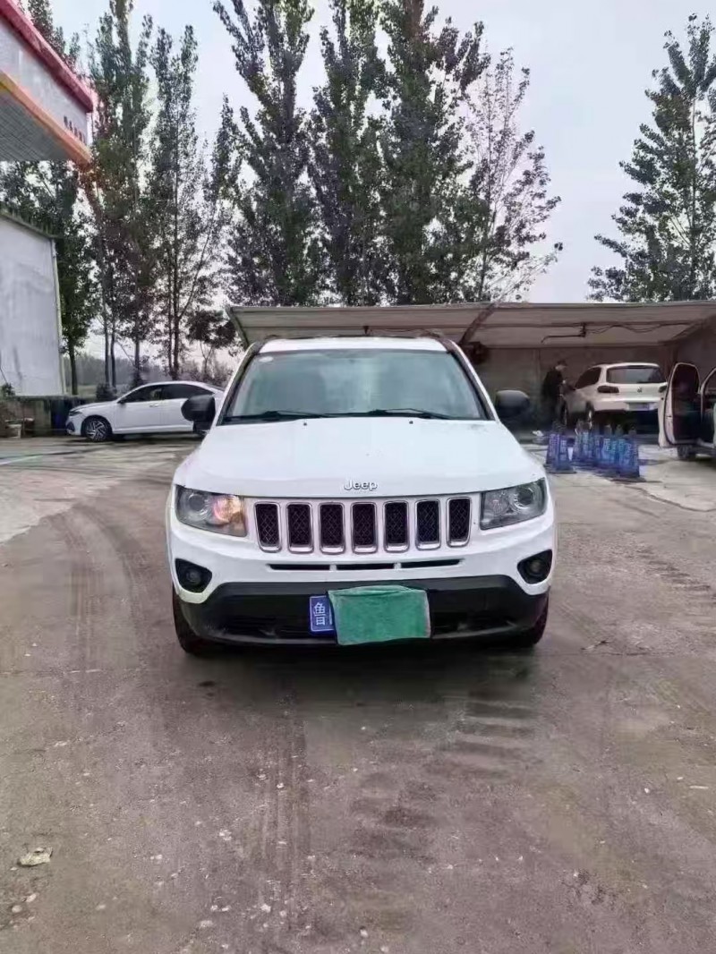菏泽16年Jeep指南者1