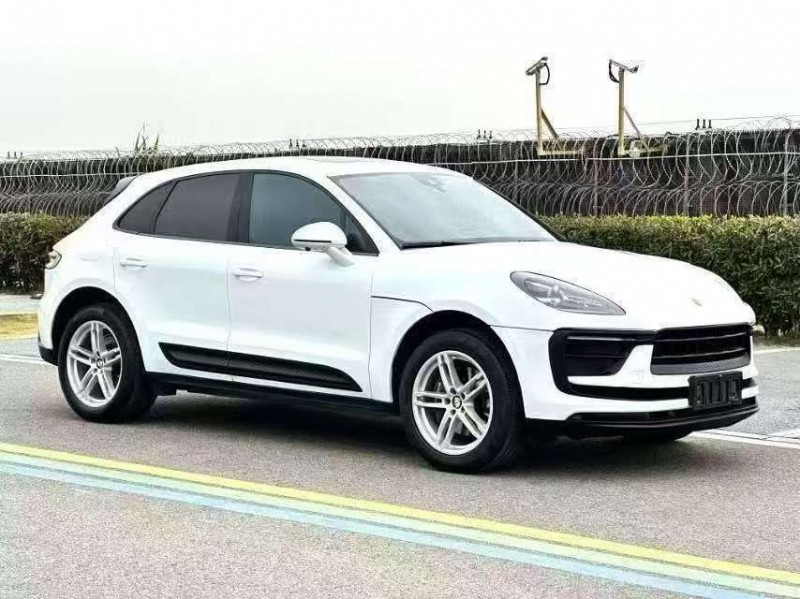 新余24年保时捷Macan2