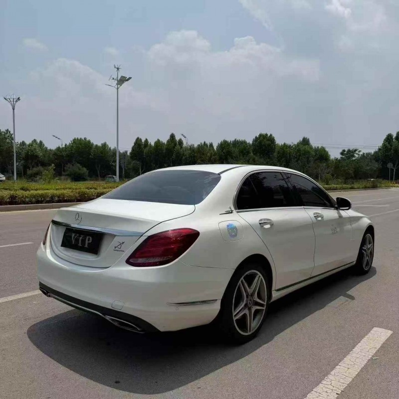 东营16年奔驰C8