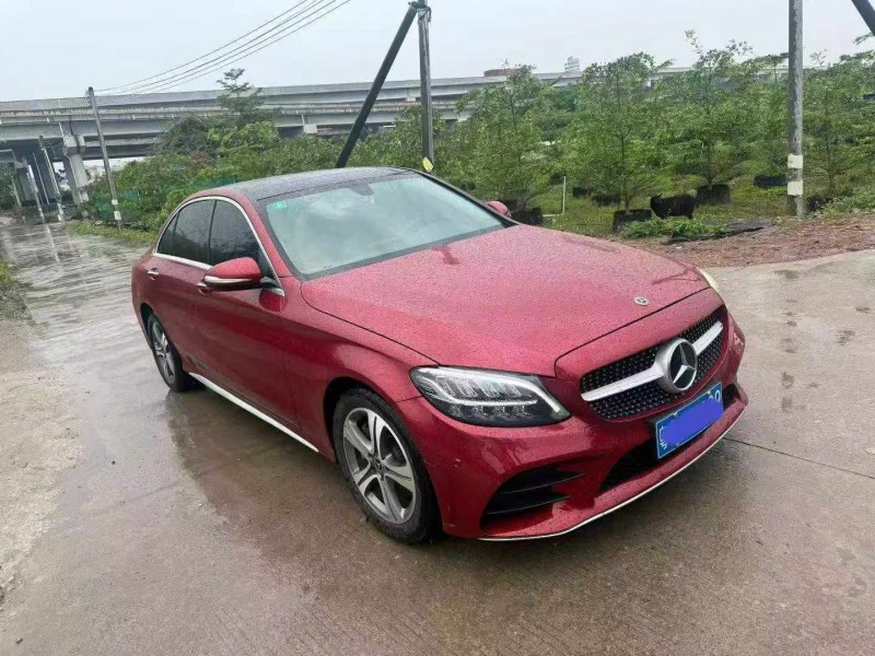 中山19年奔驰C2