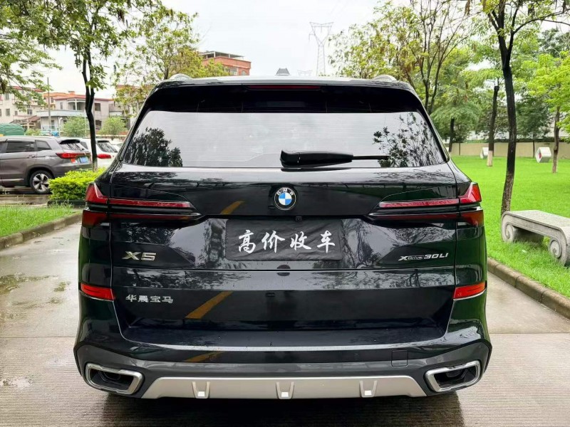 佛山25年宝马X57