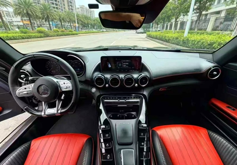 三明21年奔驰AMG6
