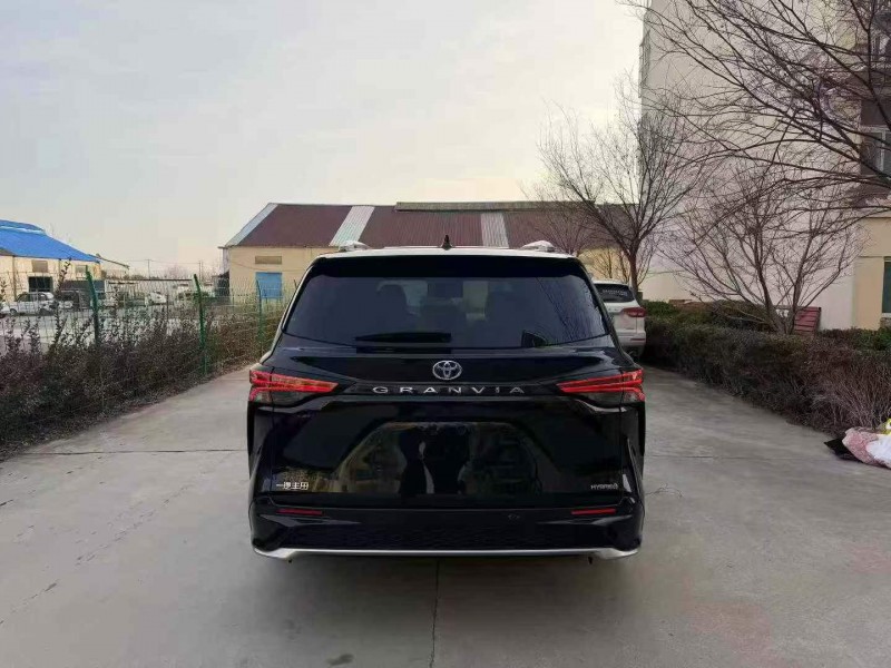 徐州23年丰田格瑞维亚9