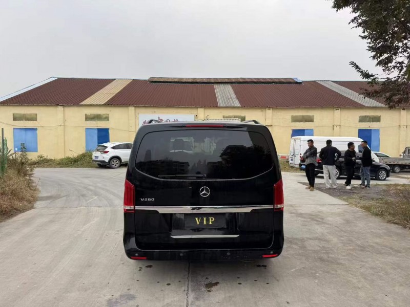 徐州18年奔驰V9