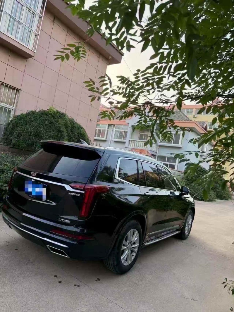 枣庄21年凯迪拉克XT68