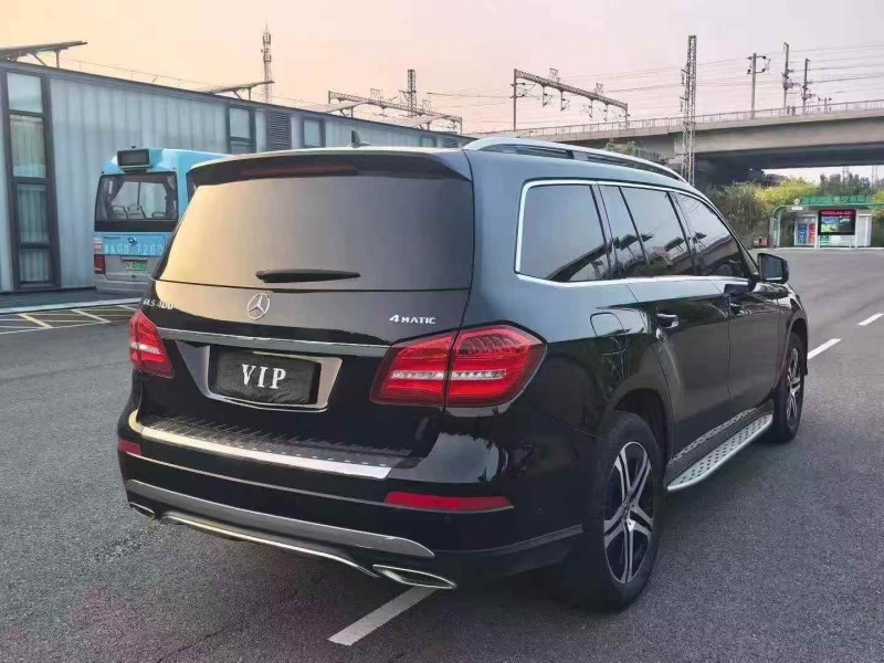 天津16年奔驰GLS7
