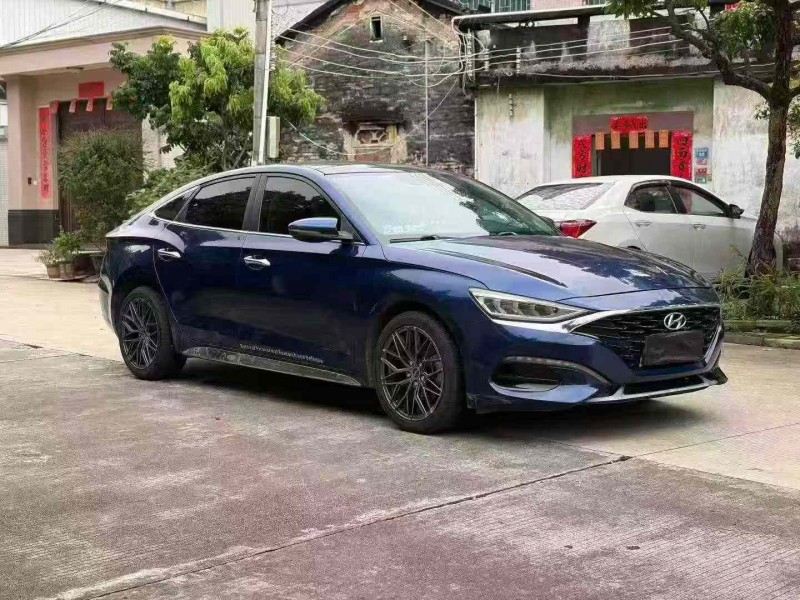 深圳19年现代菲斯塔3