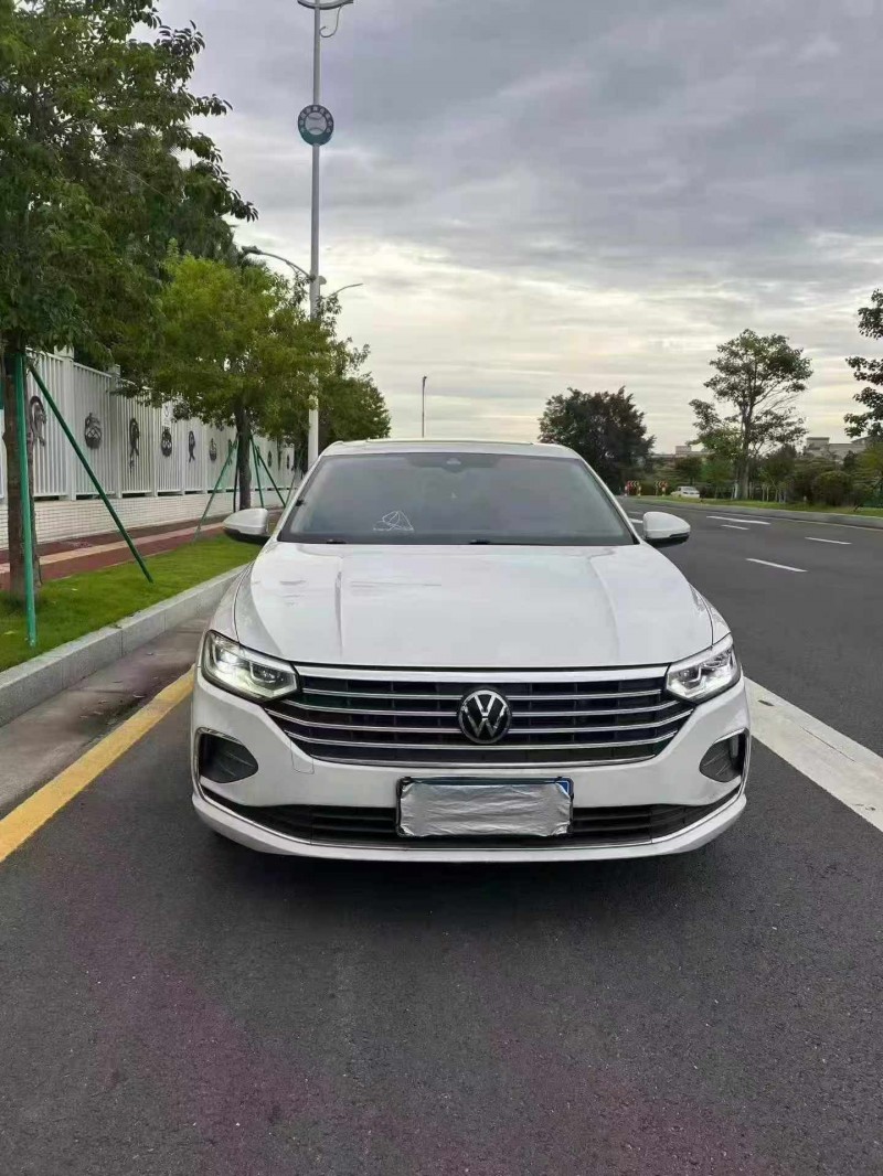 江门23年大众朗逸1