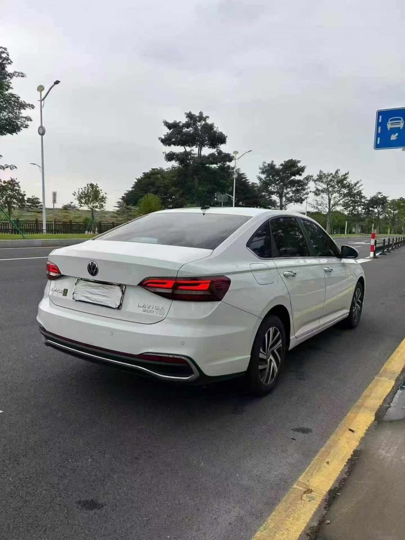 江门23年大众朗逸8