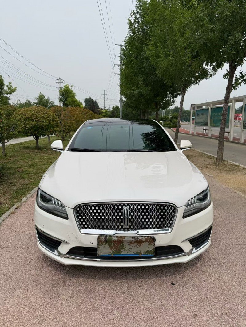 枣庄19年林肯MKZ1