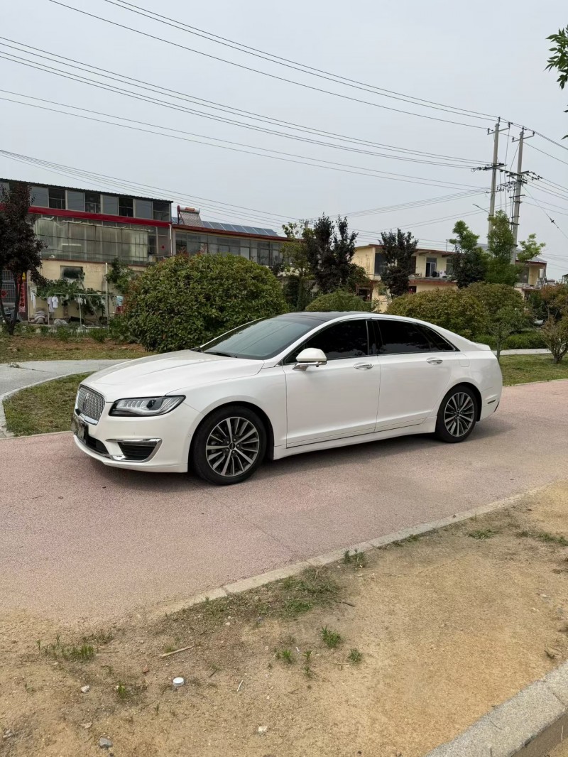 枣庄19年林肯MKZ2