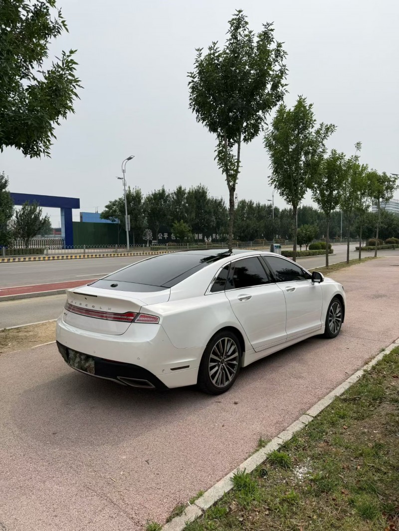 枣庄19年林肯MKZ8