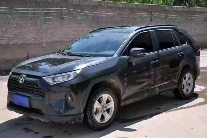 新乡26年丰田RAV43