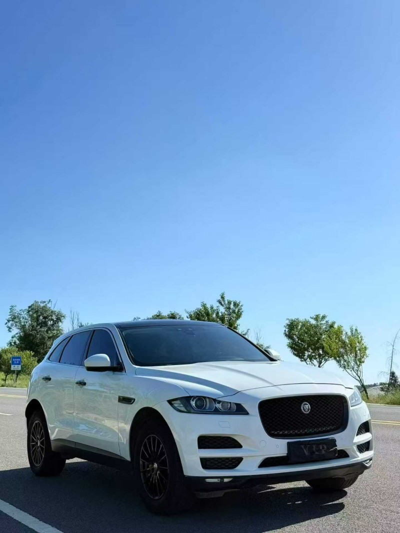 昭通17年捷豹F-PACE3