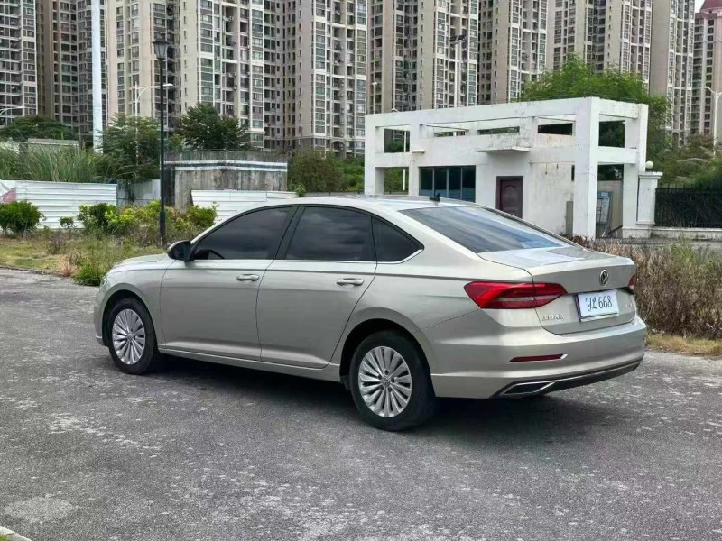 南宁20年大众朗逸8
