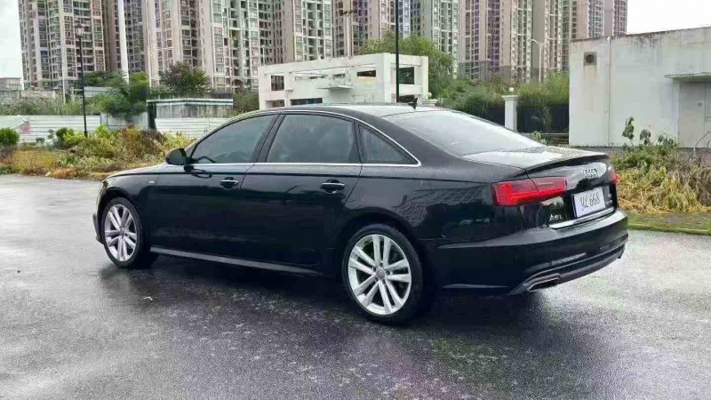 南宁18年奥迪A6L8