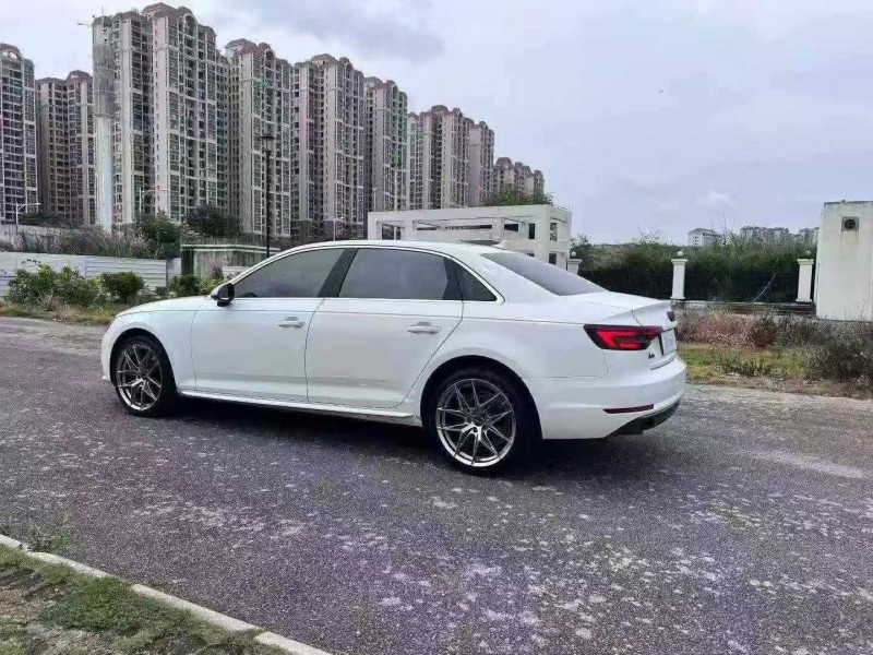 南宁18年奥迪A4L8