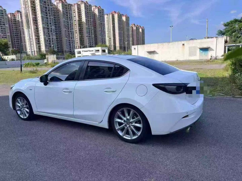 南宁19年马自达昂克赛拉8