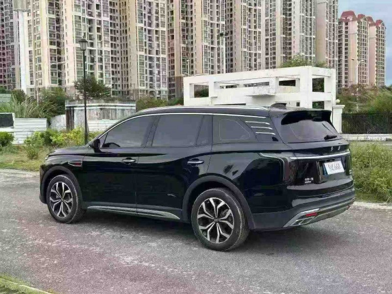 南宁24年红旗HS78