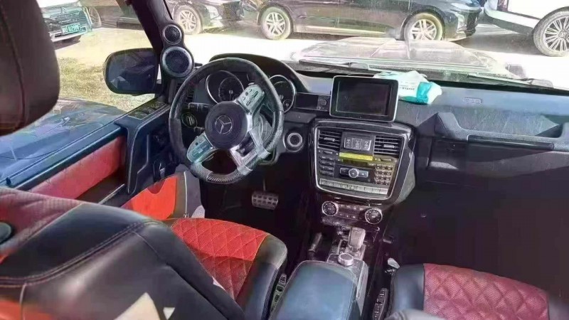 延安15年奔驰G5