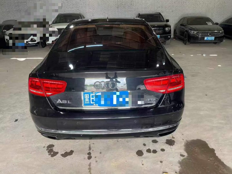 保定13年奧迪A8L9