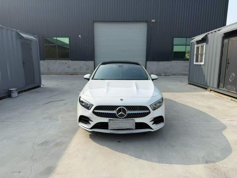 徐州22年奔驰A1