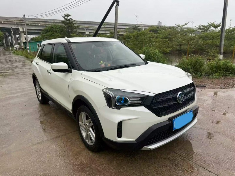 中山20年启辰T602